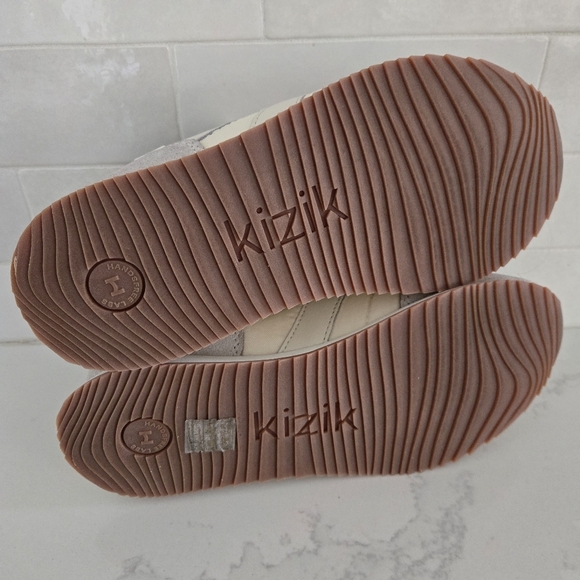 Kizik Milan Stand-Up Slip-On Lace Sneaker Shoes Bone Gray Cream Ivory Size 7.5 - Picture 8 of 9